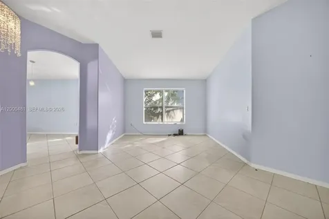 2073 SE 13th Street Homestead FL 33035