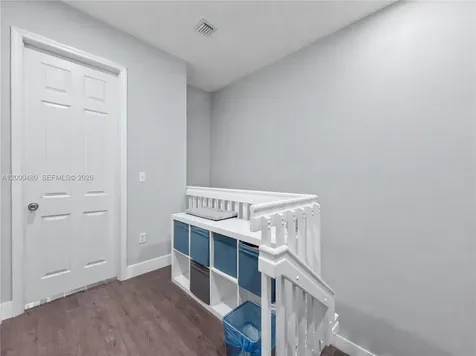 1033 NE 42nd Place Homestead FL 33033