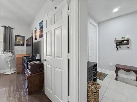 1033 NE 42nd Place Homestead FL 33033