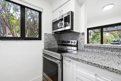 3522 SW 25th Street Miami FL 33133