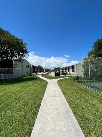 10370 SW 220th Street Cutler Bay FL 33190