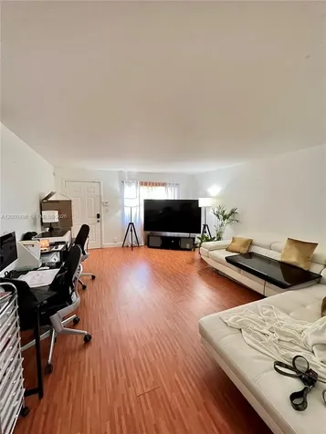 10370 SW 220th Street Cutler Bay FL 33190