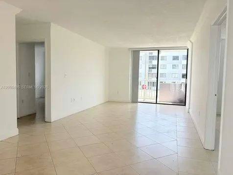 8261 NW 8th Street Miami FL 33126