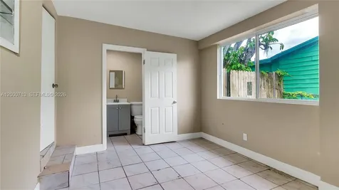 128 NE 7th Street Pompano Beach FL 33060