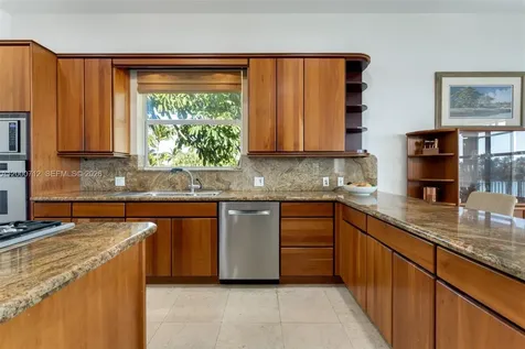 137 Sapodilla Drive Islamorada FL 33036