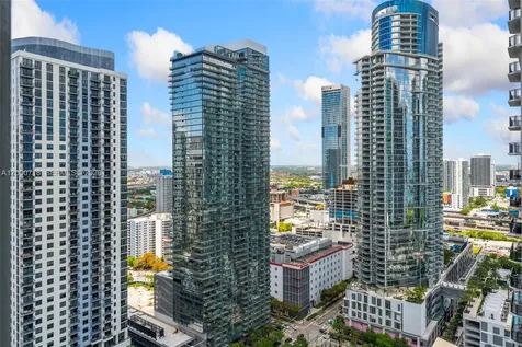159 NE 6th Street Miami FL 33132