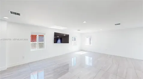 1886 NW 68th Street Miami FL 33147