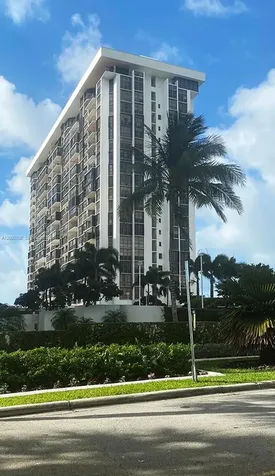 1915 Brickell Avenue Miami FL 33129