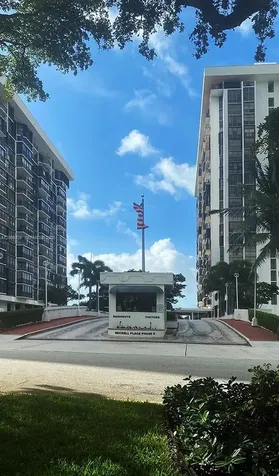 1915 Brickell Avenue Miami FL 33129