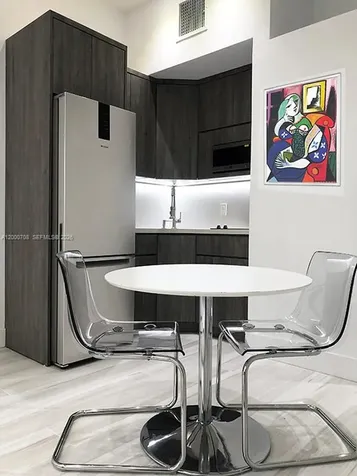 1915 Brickell Avenue Miami FL 33129