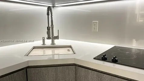 1915 Brickell Avenue Miami FL 33129