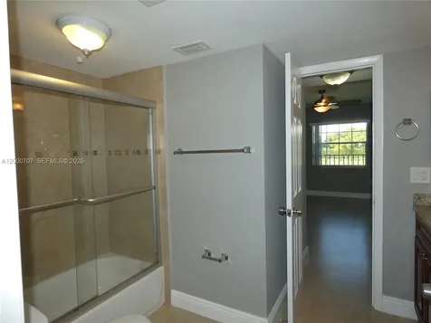2841 N Oakland Forest Drive Oakland Park FL 33309