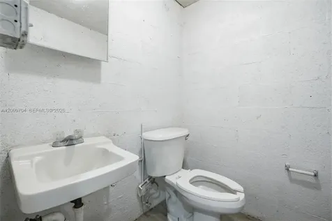 Commercial Kitchen For Sale In Hialeah Gardens Hialeah Gardens FL 33016