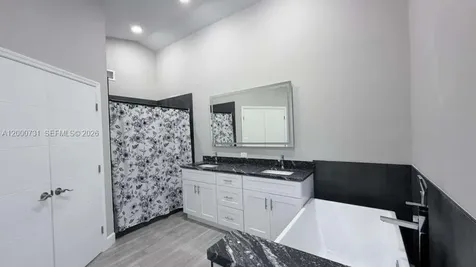 1498 Beche Street SE Palm Bay FL 32909