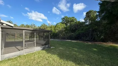 1498 Beche Street SE Palm Bay FL 32909