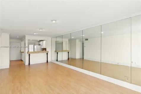 455 Paradise Isle Boulevard Hallandale Beach FL 33009