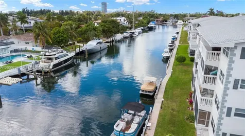455 Paradise Isle Boulevard Hallandale Beach FL 33009