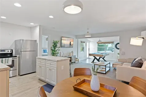 300 SW 23rd Street Fort Lauderdale FL 33315