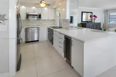220 N Kings Point Drive Sunny Isles Beach FL 33160