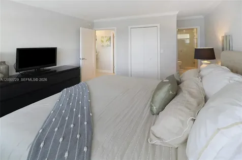 220 N Kings Point Drive Sunny Isles Beach FL 33160