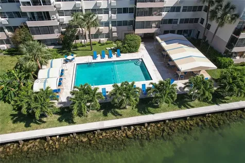 220 N Kings Point Drive Sunny Isles Beach FL 33160
