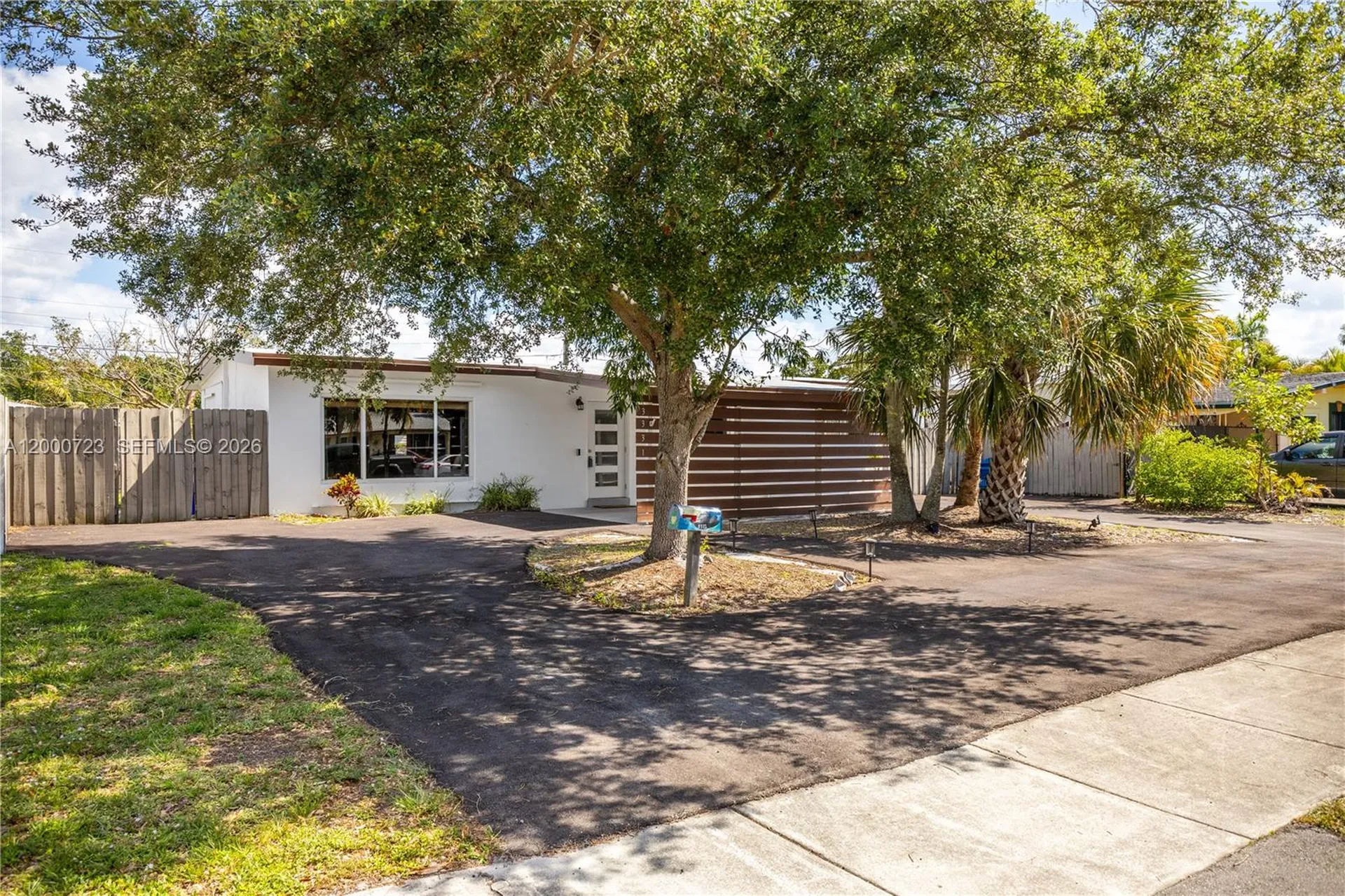 3331 SW 21st Street Fort Lauderdale FL 33312