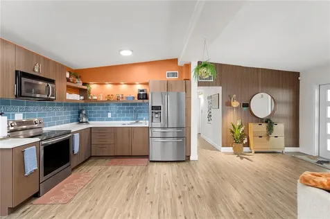 3331 SW 21st Street Fort Lauderdale FL 33312