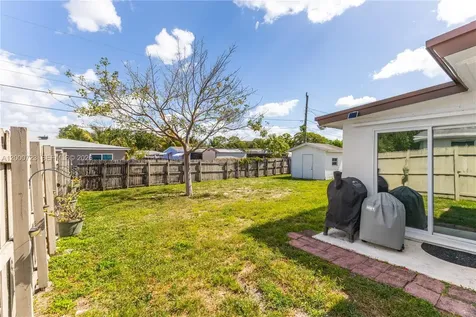 3331 SW 21st Street Fort Lauderdale FL 33312