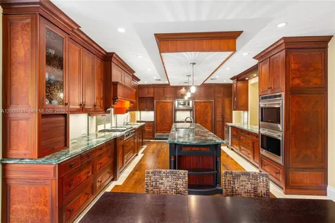 4867 SW 82nd Street Miami FL 33143