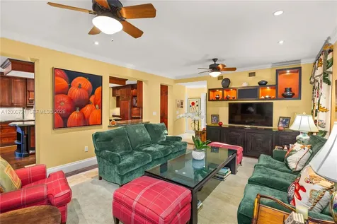 4867 SW 82nd Street Miami FL 33143