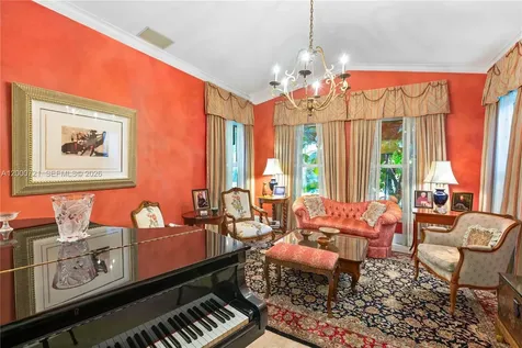 4867 SW 82nd Street Miami FL 33143