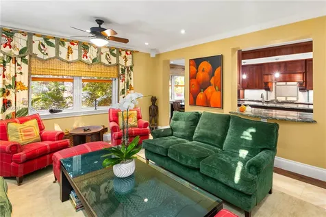 4867 SW 82nd Street Miami FL 33143