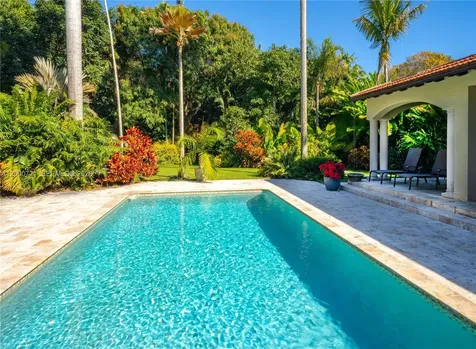 4867 SW 82nd Street Miami FL 33143