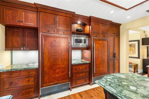 4867 SW 82nd Street Miami FL 33143