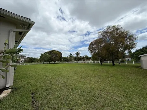 4810 SW 198th Terrace Southwest Ranches FL 33332