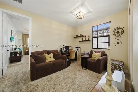 110 E Riverwalk Circle E Plantation FL 33325