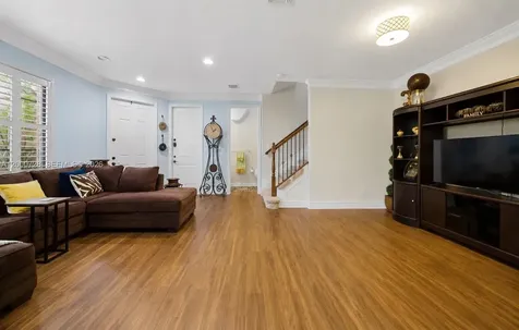 110 E Riverwalk Circle E Plantation FL 33325
