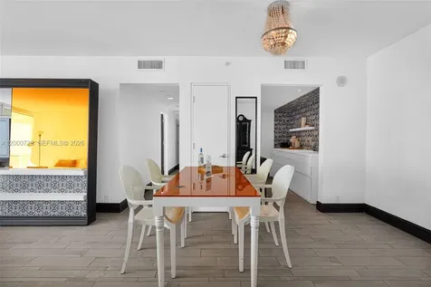 1100 West Avenue Miami Beach FL 33139