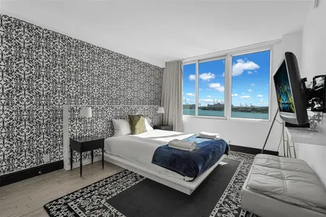 1100 West Avenue Miami Beach FL 33139