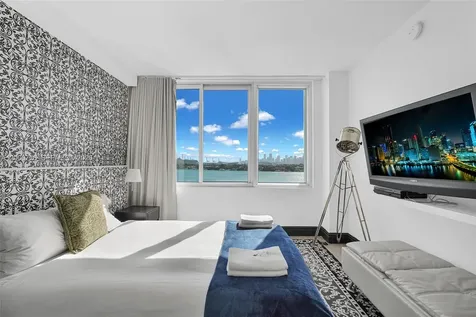 1100 West Avenue Miami Beach FL 33139