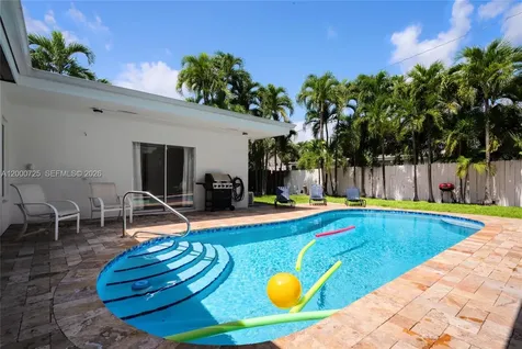 2555 NE 202nd Street Miami FL 33180