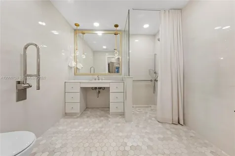 1077 NW 170th Avenue Pembroke Pines FL 33028