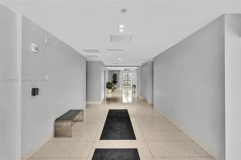 20329 W Country Club Drive Aventura FL 33180