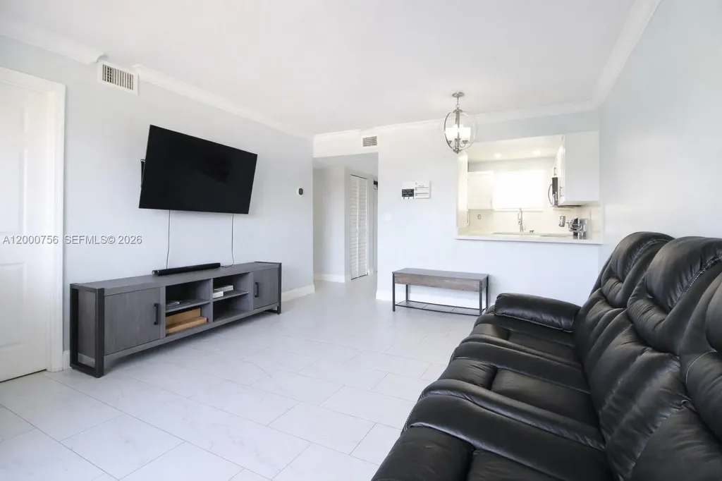 14951 SW 82nd Lane Miami FL 33193