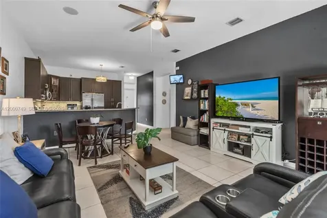 13501 SW 272nd Terrace Homestead FL 33032