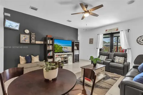13501 SW 272nd Terrace Homestead FL 33032