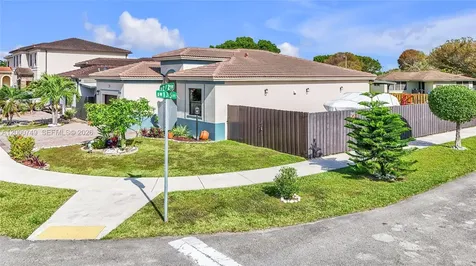 13501 SW 272nd Terrace Homestead FL 33032