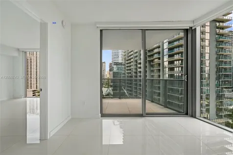 31 SE 6 Street Miami FL 33131