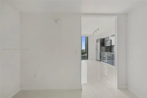 31 SE 6 Street Miami FL 33131