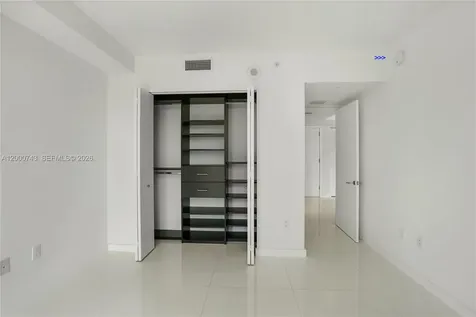 31 SE 6 Street Miami FL 33131